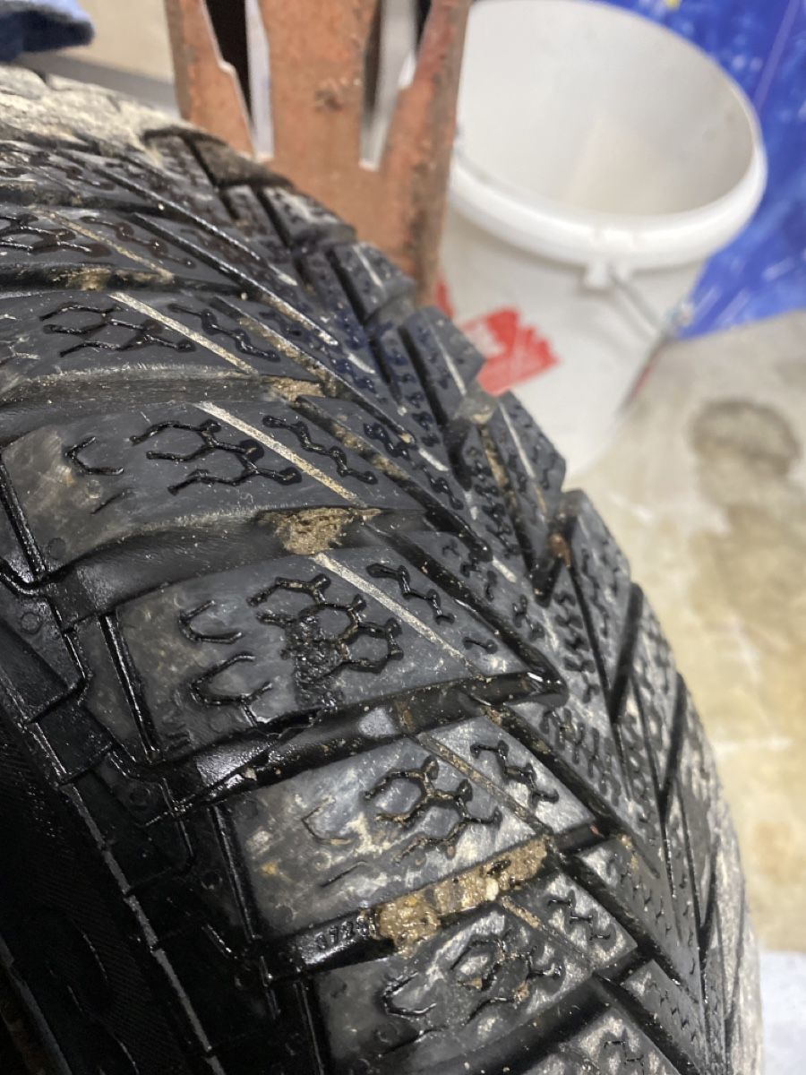 Volkswagen Pneumatici & Ruote complete: Komplettrad – Usato da Rekingen venduto da Albin_Kokollari 3