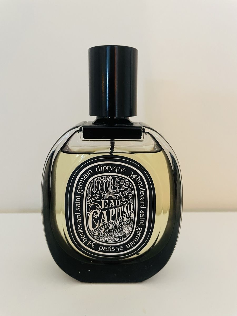 Diptyque Profumi & Eau de Toilette: Diptyque - Eau Capitale (2ml) – Usato da Arch venduto da momo0809