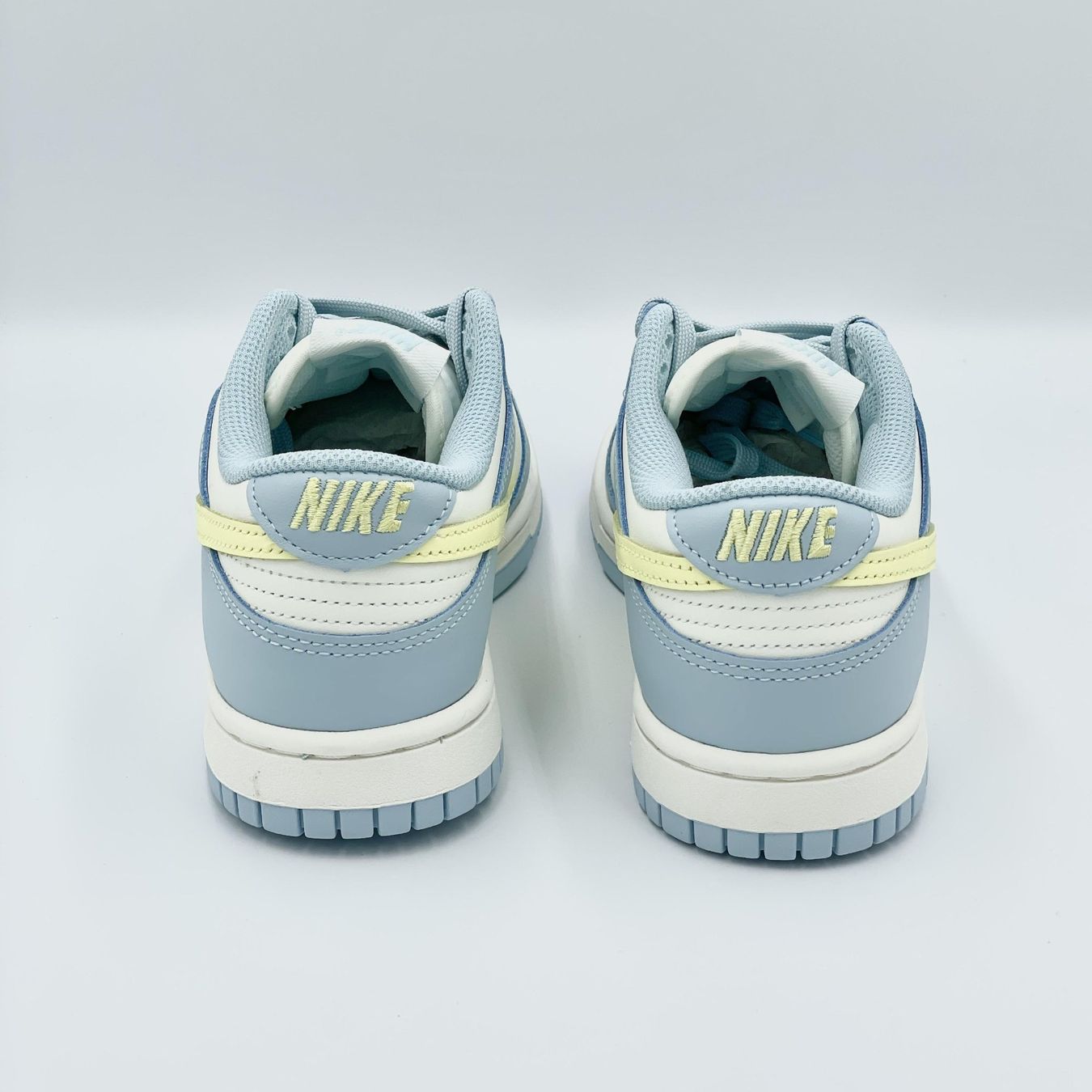 Nike Damenschuhe: Nike Dunk Low Light Blue Ocean Bliss EU 40 – Neu und originalverpackt aus Erlinsbach von sasneakers 1