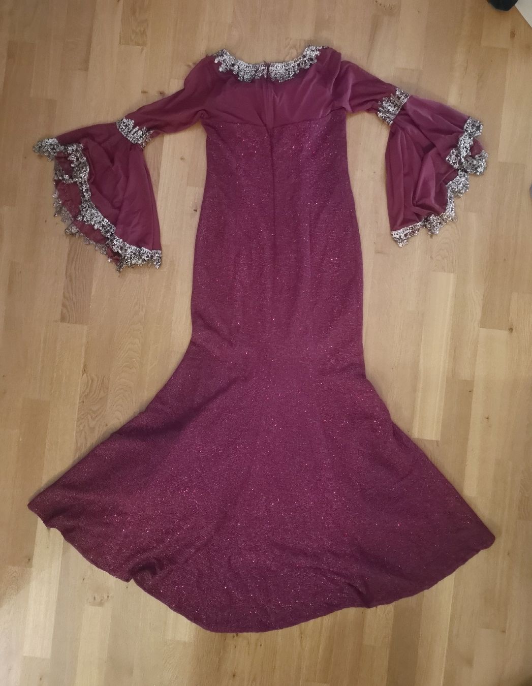 Vestiti: orientalisches Festkleid Gr. 42 / XL – Usato da Niederbipp venduto da kevintifu20 1