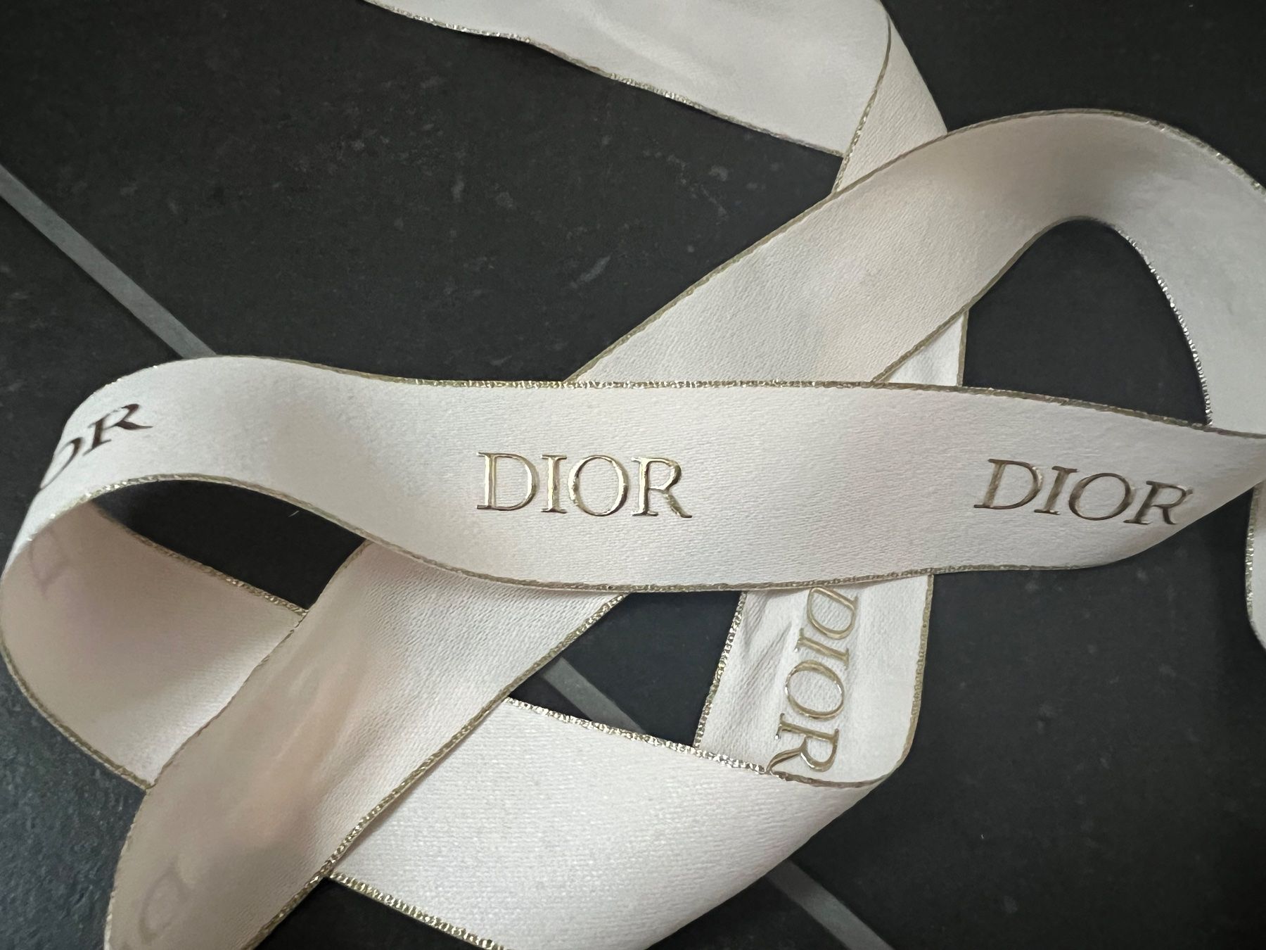 Dior Taschen für Damen: Christian Dior Set Pochette und Band – Neu (gemäss Beschreibung) aus Inwil von 27sonnenschein 2