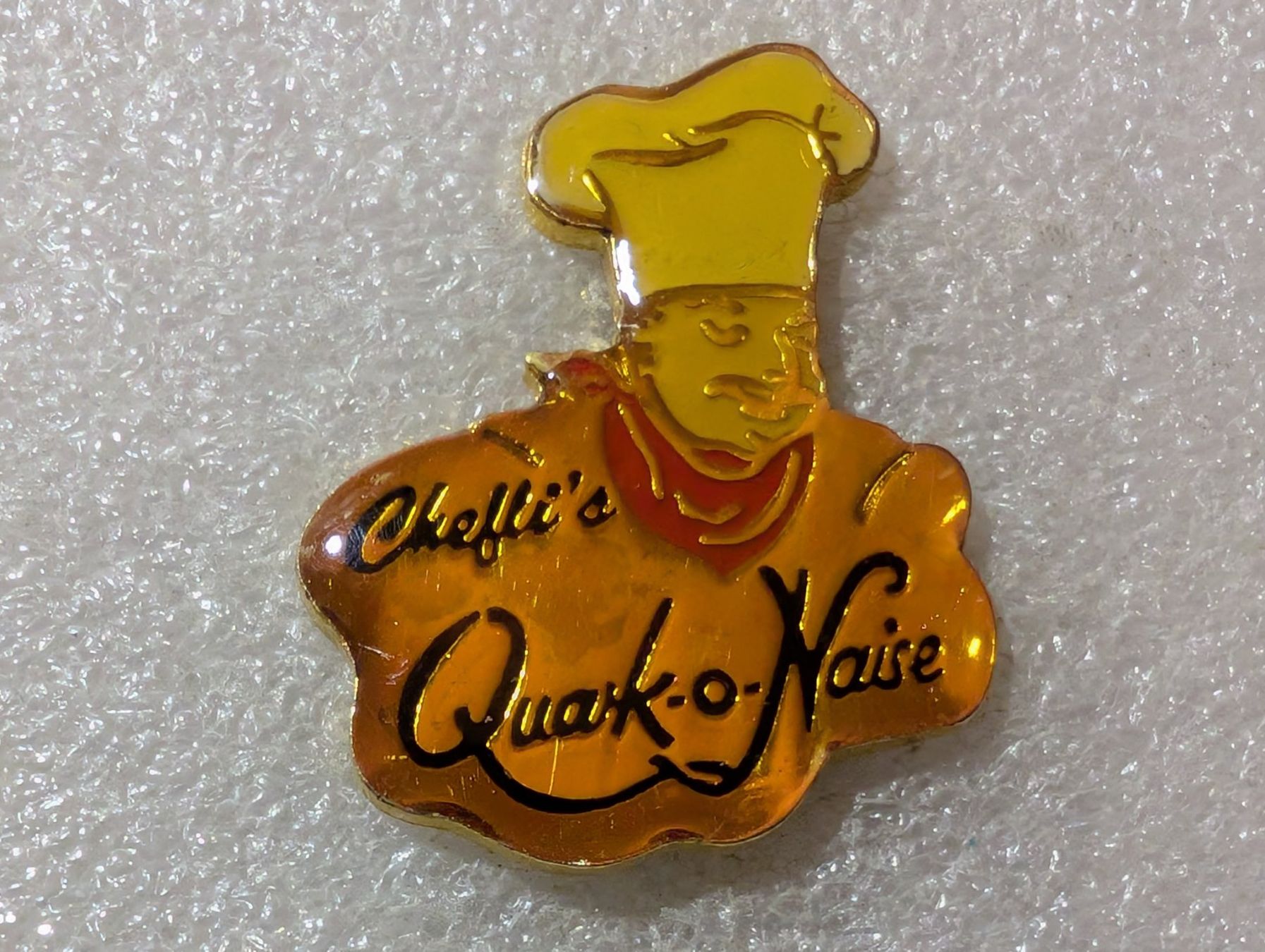 Placchette & Badge: Ansteckpin 43: Cheff's Quarko Naise – Usato da Oppligen venduto da Pin-Fall-Shop