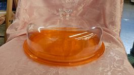 Formaggera in plastica dura arancione con campana (nuova)