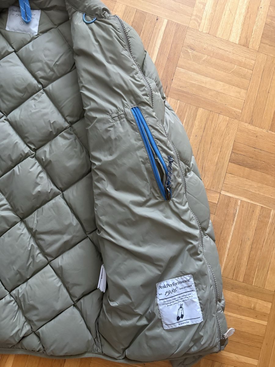 Peak Performance Vestes: Peak Performance Jacket size L – Neuf (Voir description) à st prex par magdalenaonline 2