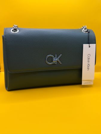 CALVIN KLEIN - RE-LOCK SCHULTERTASCHE - 25 CM