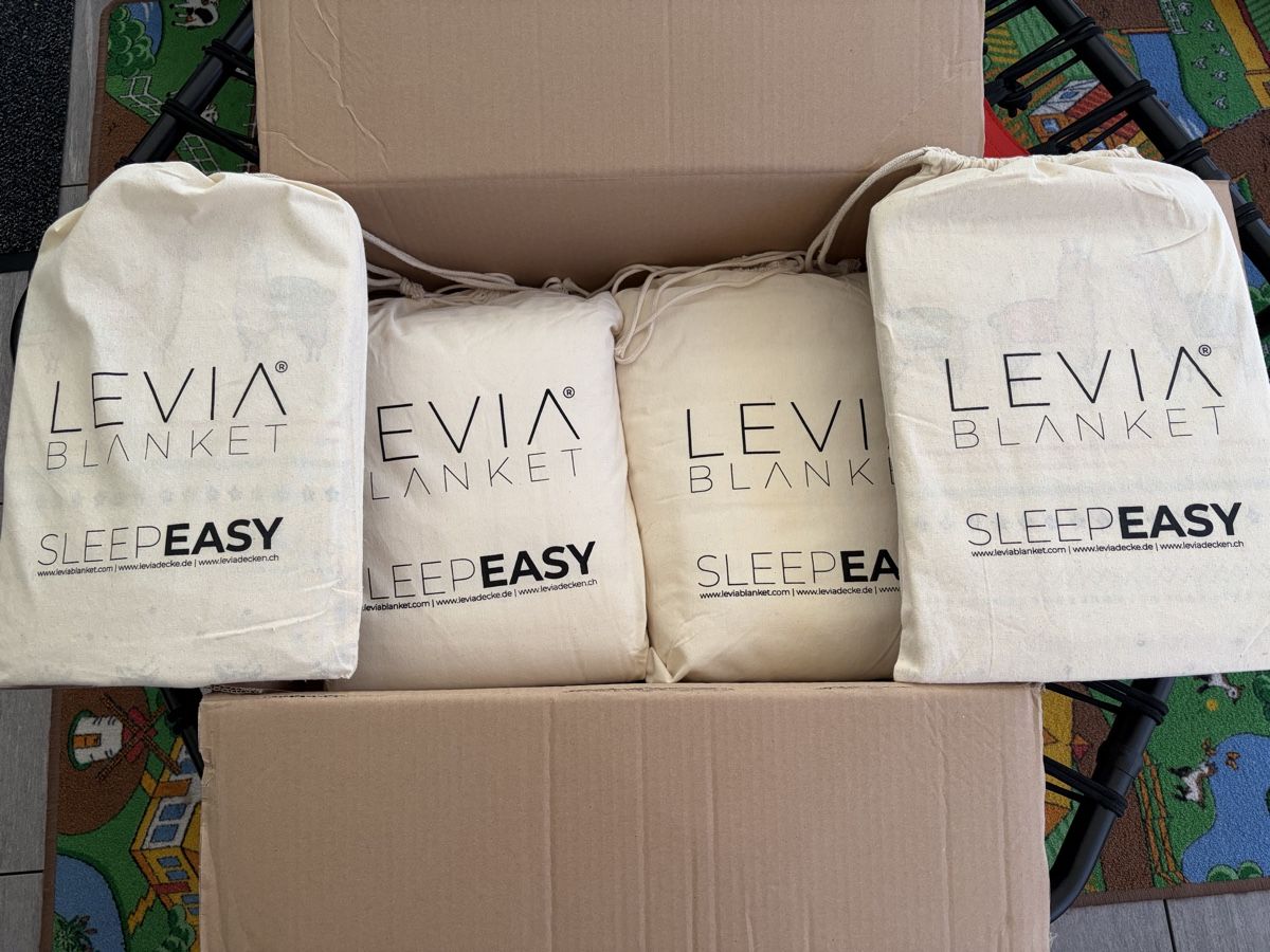 Bettwäsche: Levia Decken Set 2x Neu und Original verpackt – Neu und originalverpackt aus Lachen SZ von heinrich77777 2