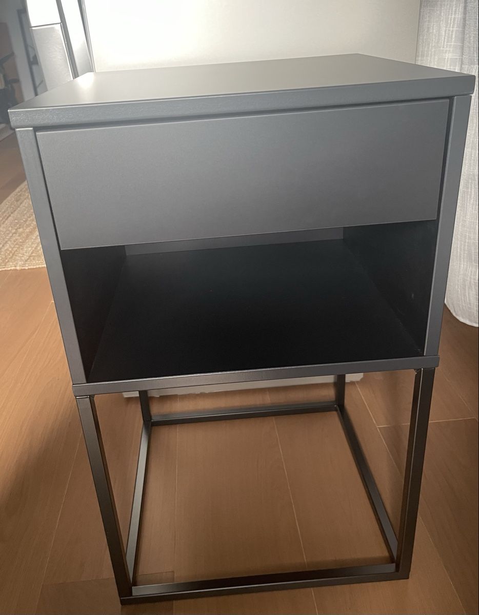 Comodini: Vikhammer Ikea – Nuovo (secondo la descrizione) da St. Gallen venduto da Super_Nova7