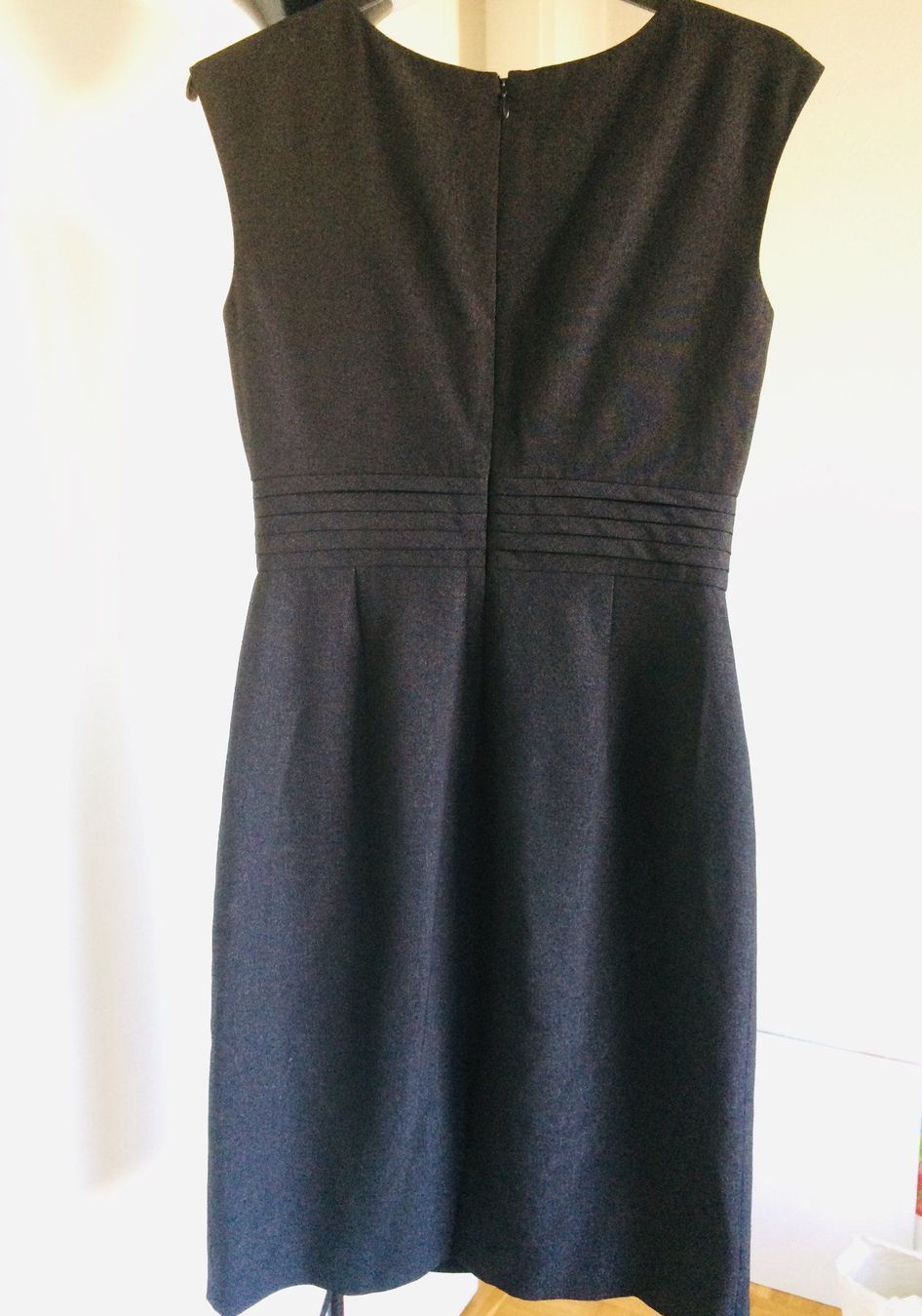 Kleider: Elegantes schwarzes Kleid Designer Arthur Levine – Gebraucht aus Horgen von zur_jq85 3