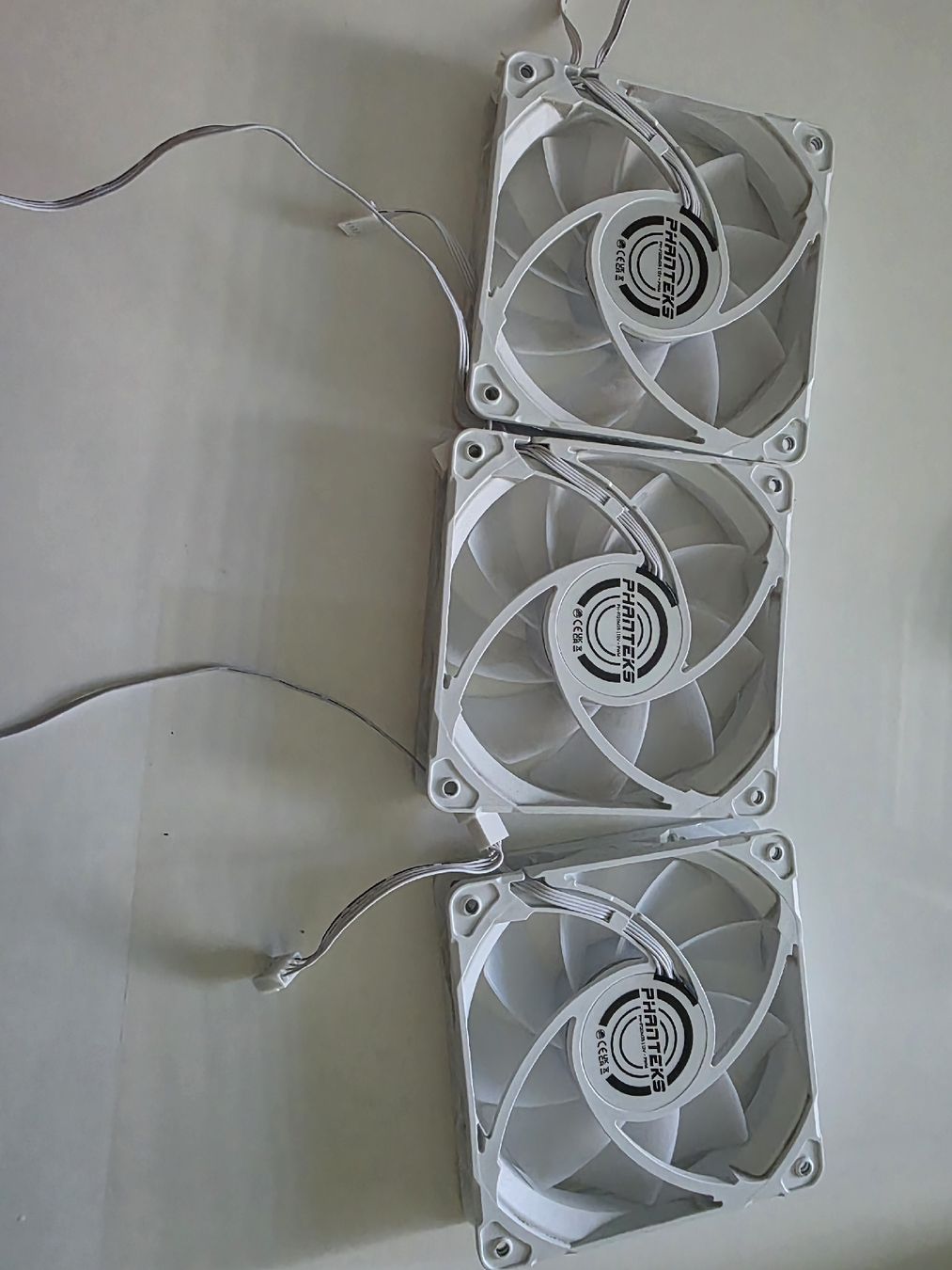 Phanteks Custodie: 3 x Phantek case fans 120mm – Usato da Oberhasli venduto da leo_7gjx 1