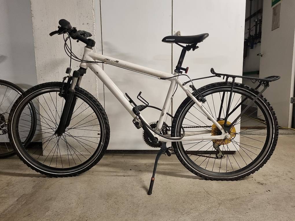Vélos: Velo weiss – D'occasion à Zürich par Awipi