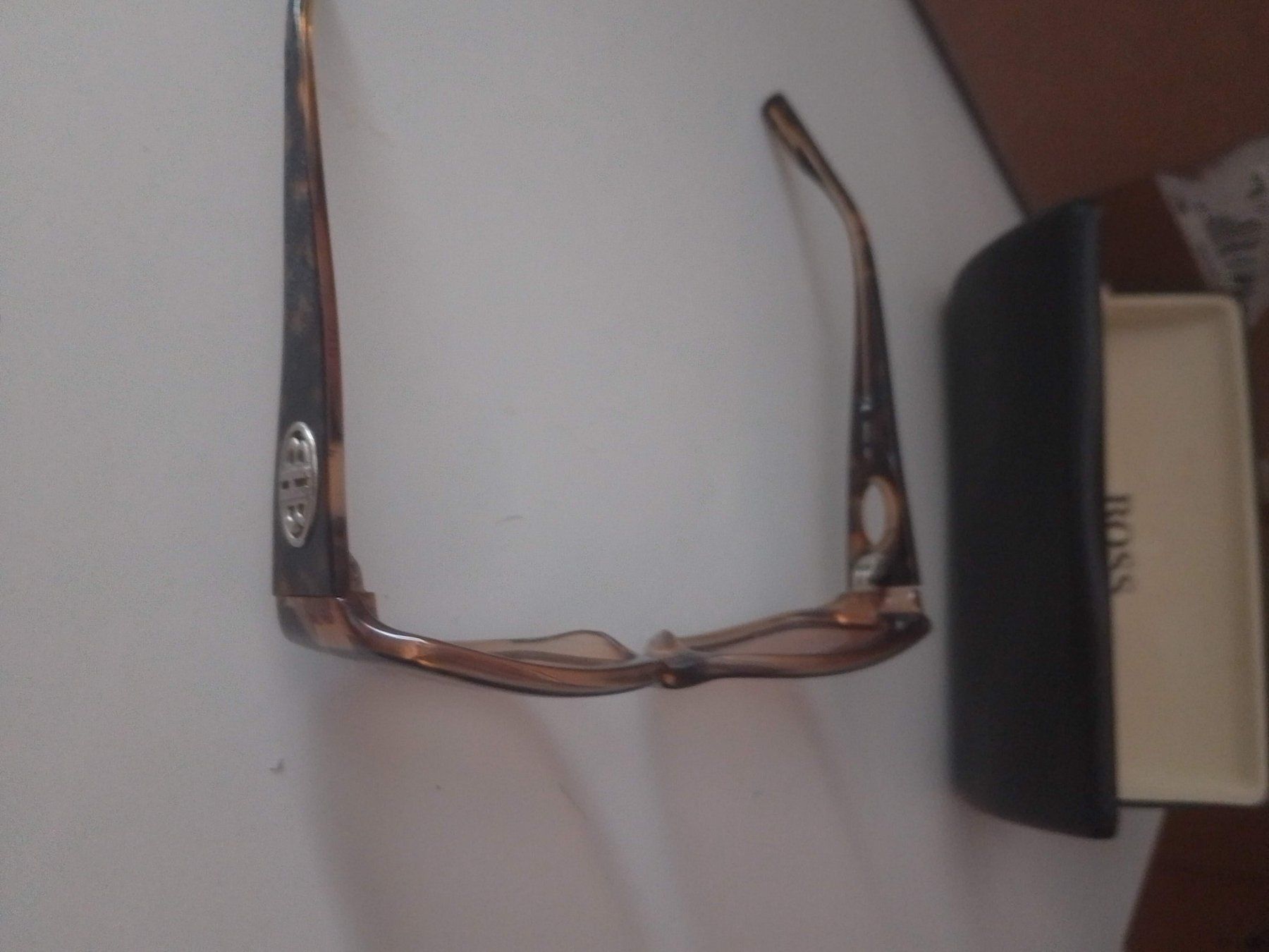 Occhiali & Lenti: Hugo Boss Sonnenbrille mit Etui – Usato da Gurtnellen venduto da AlexandraB51 4