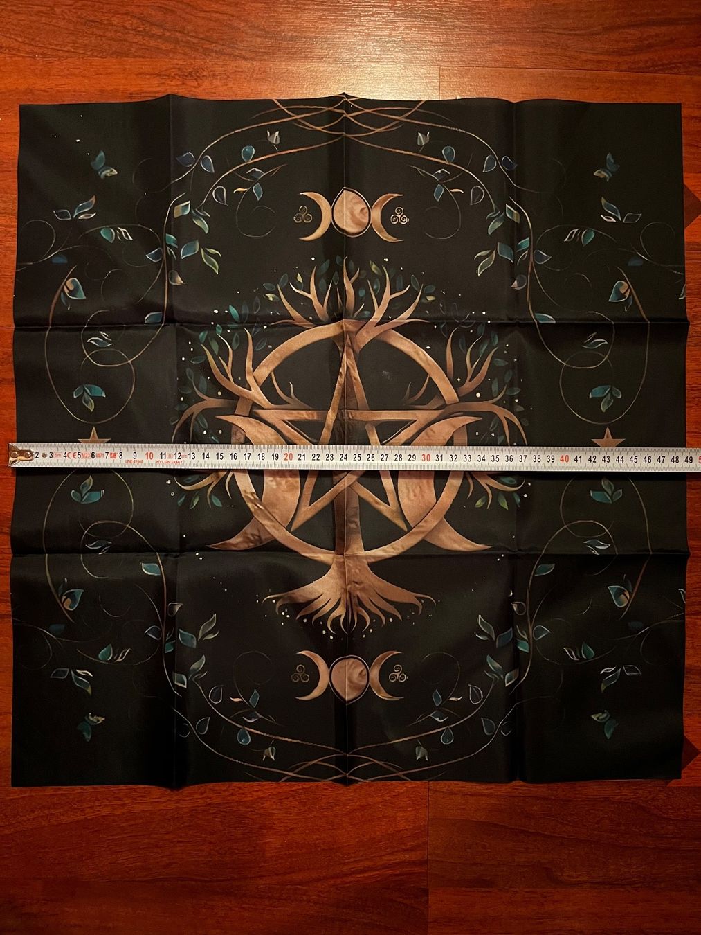 Tutte le decorazioni: Altartuch mit Pentagram und Lebensbaum – Nuovo e nell'imballaggio originale da Gams venduto da Mariawicca 4