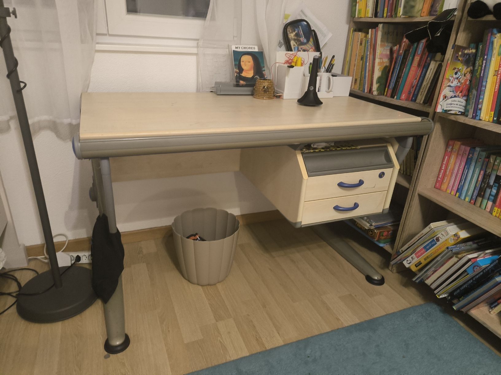Moll Bureaux: Moll kindertisch – D'occasion à Rüthi (Rheintal) par Boschacat