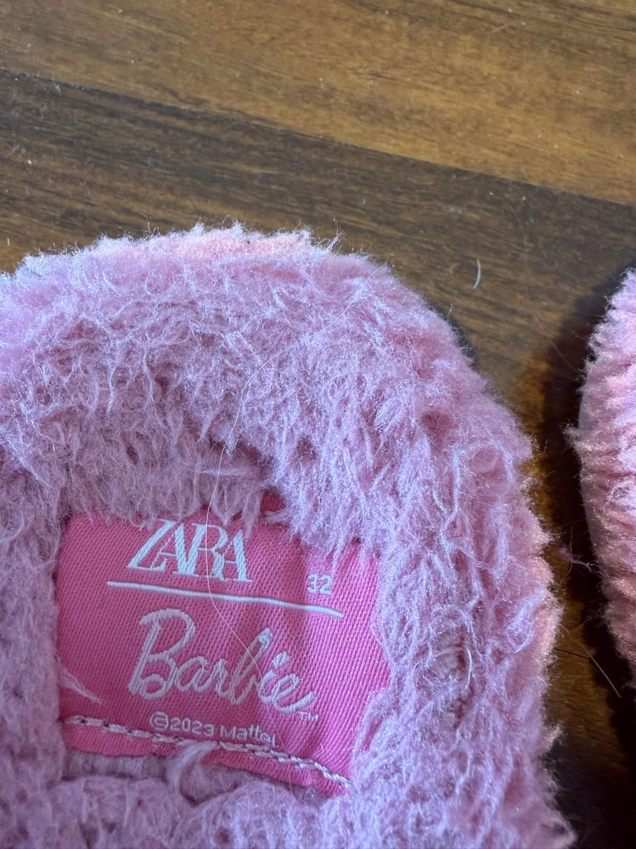 Zara Scarpe per ragazze: Barbie Hausschuhe Gr. 32 – Usato da Glattpark(Opfikon) venduto da Glatt19 1