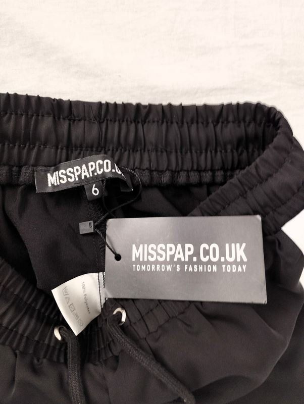 Pantaloni: MISSPAP.CO.UK Hose Gr. 6/34 – Usato da Schübelbach venduto da Restwert_Schubelbach 2