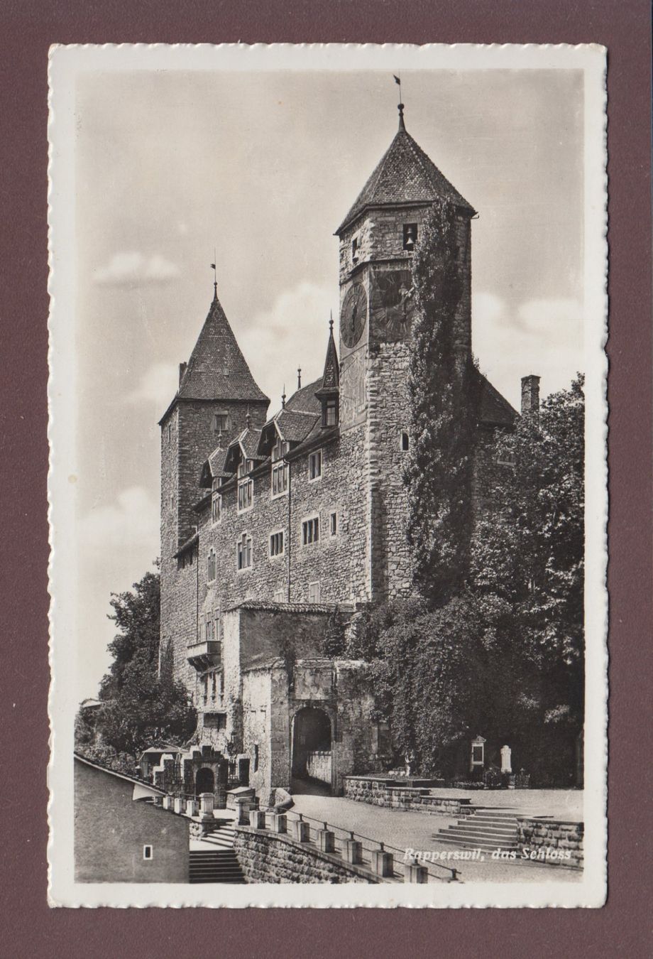 Cartoline postali: RAPPERSWIL - Schloss - 1940 – Usato da Pully venduto da nicecards