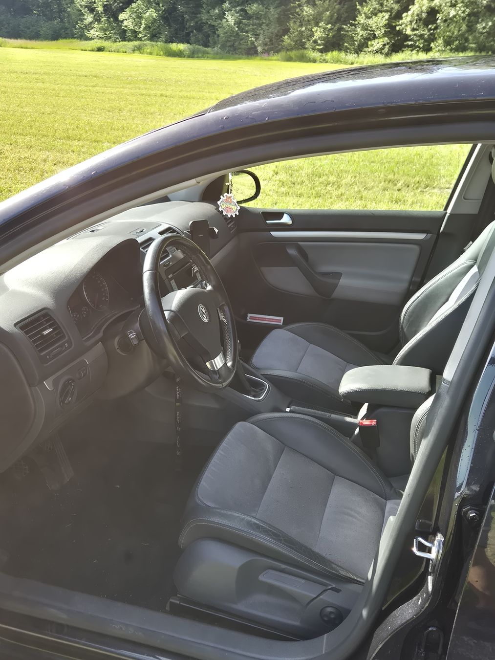 VW Automobili: VW Golf 5 – Difettoso da Hochdorf venduto da MS46 4