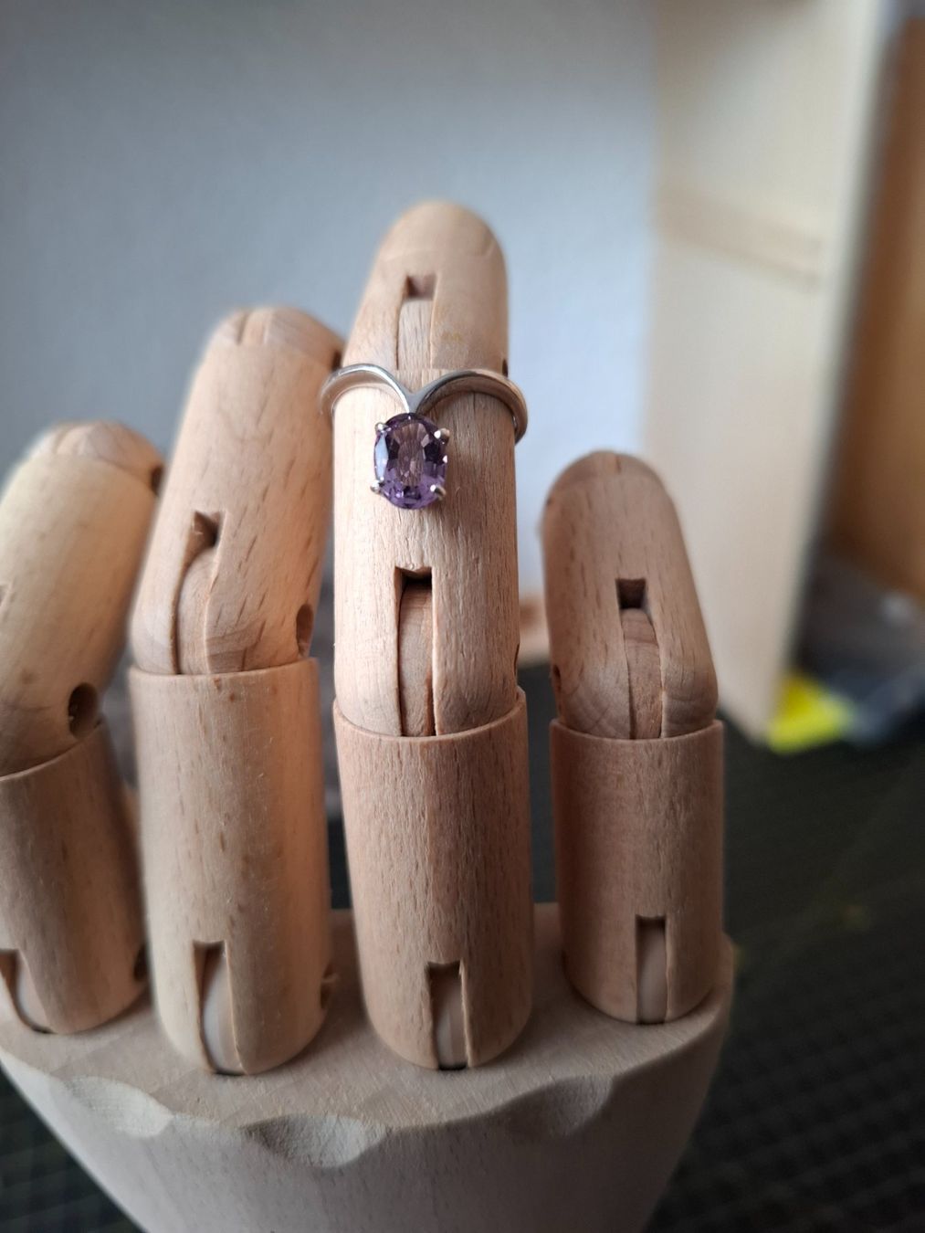 Anelli: Ring mit Amethyst S 925 – Usato da Zwieselberg venduto da Halifaxmendusli 3