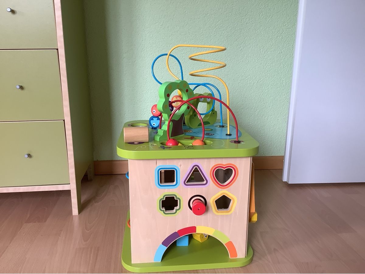 Hape Giochi: Motorikwürfel von Hape – Usato da Uster venduto da eva_hlq9 1
