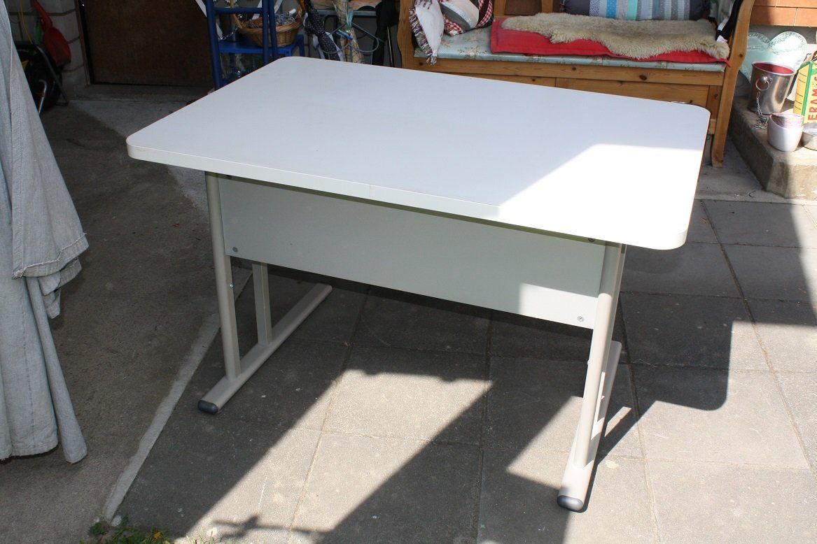 Schreibtische: Schreibtisch 1.20x80h74cm – Gebraucht aus zuchwil von parson65 1