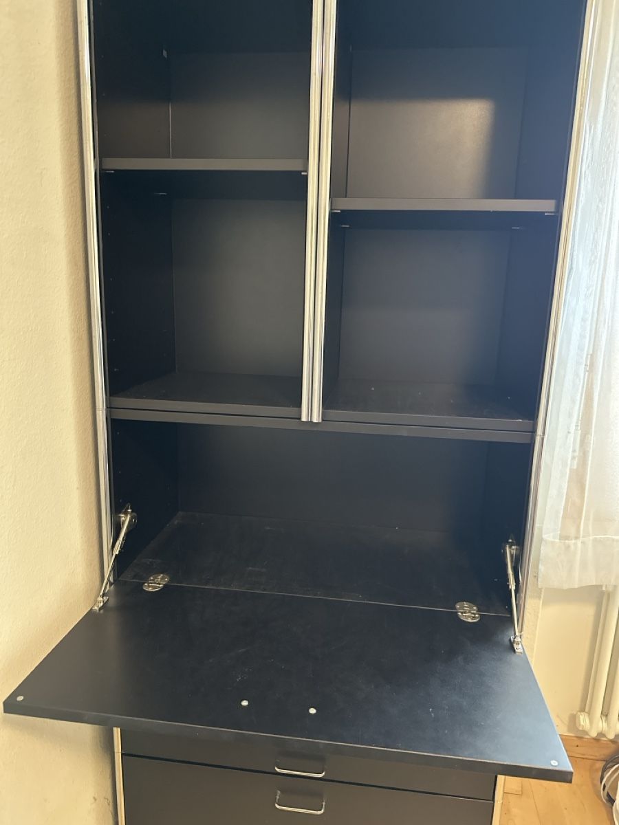 Scaffali: Schwarzes Büromöbel / Büro- Möbel- Module – Usato da Pfäffikon ZH venduto da dog83 2