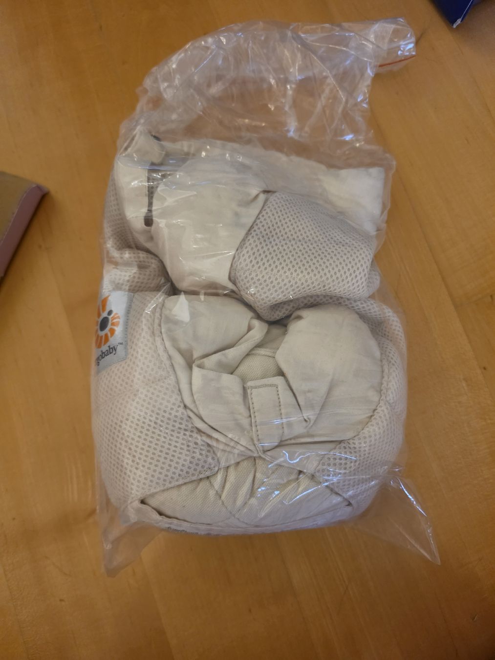 Ergobaby Porte-bébés ventraux & dorsaux: Ergobaby Performance Infant Insert beige neuwertig – Neuf (Voir description) à Zweidlen par VG159 3