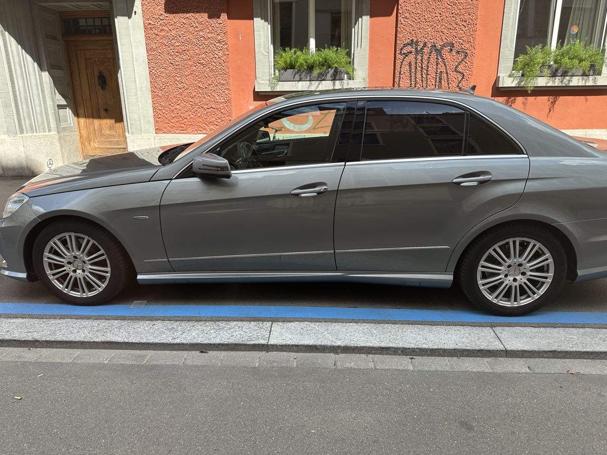 Mercedes-Benz Automobili: Mercedes E-Klasse Limousine – Usato da Zürich venduto da Alihaydar1 4