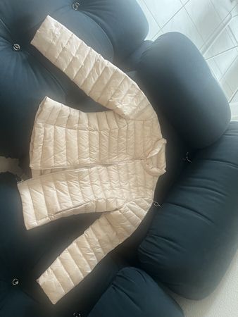 Moncler Jacke beige neu