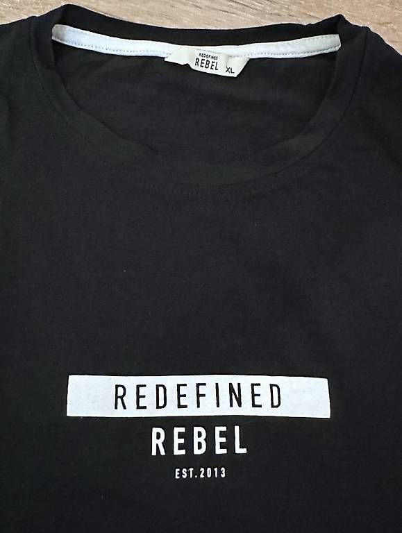 T-shirt: T-Shirt Rebel – Usato da Rain venduto da SaBe73 1