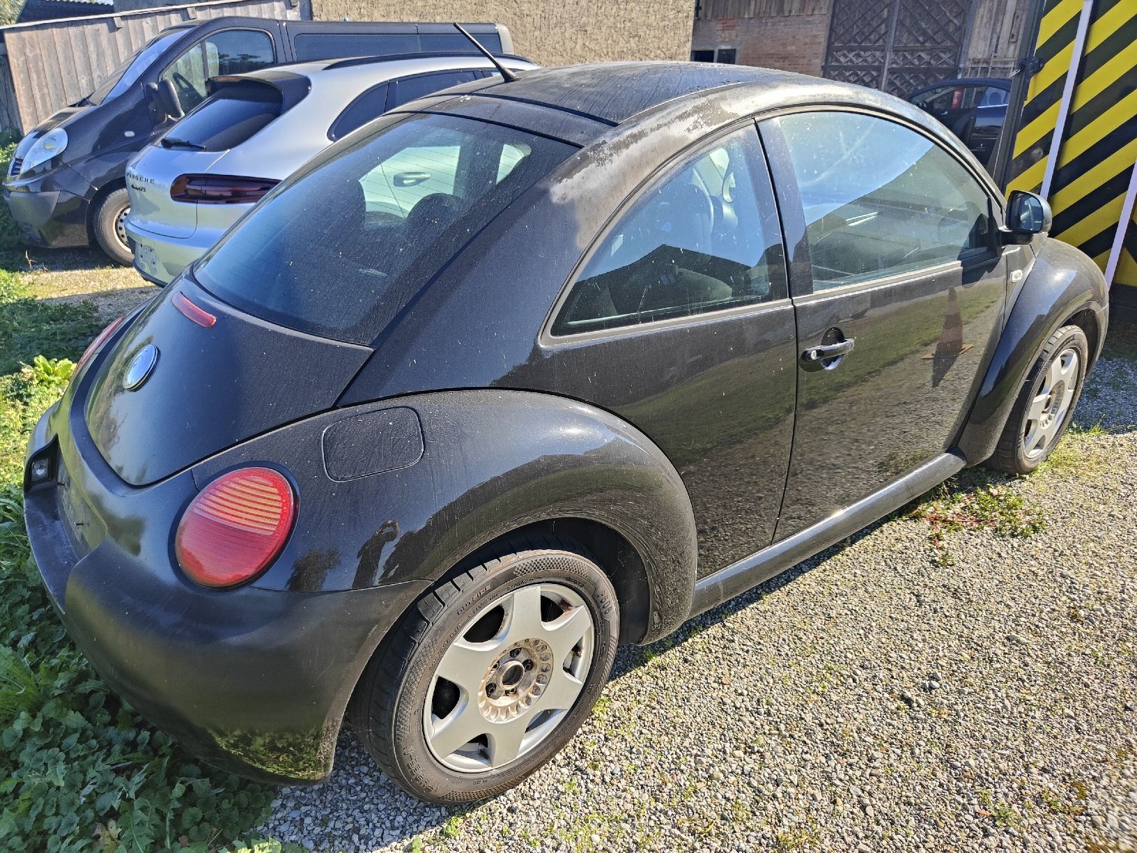 VW Autos: VW Beetle 1.8t mit MFK – Defekt aus Egnach von MAKIdesign 2