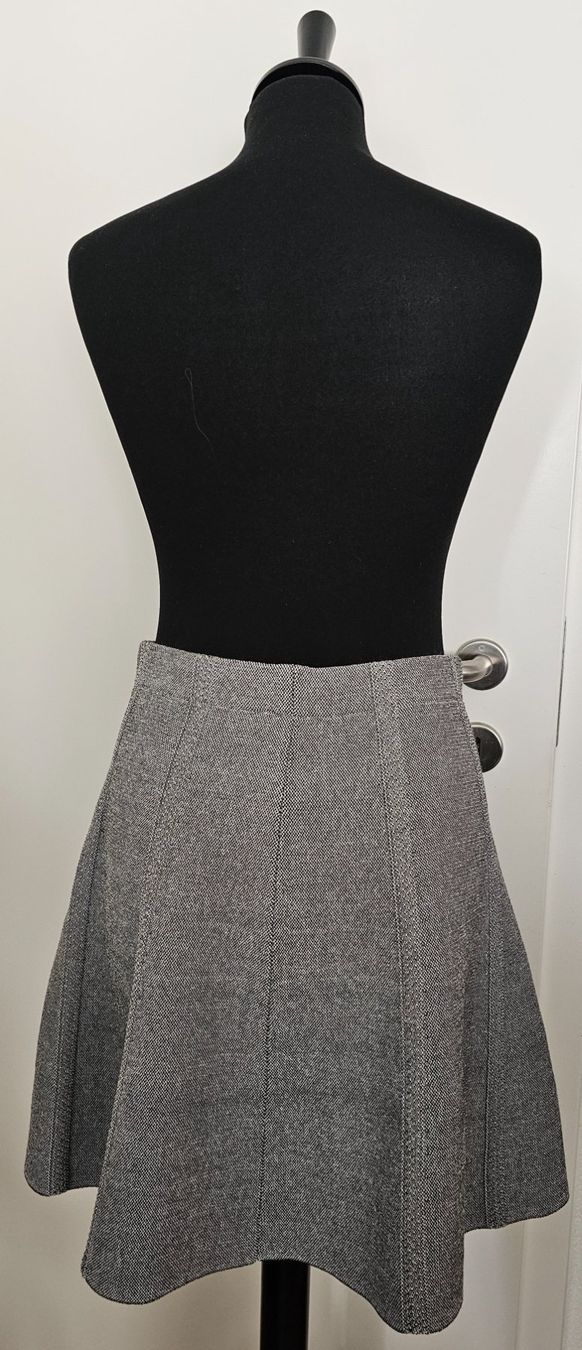 Zara Jupes: Jupe - Zara - Taille S – D'occasion à Court par Jovi2 1