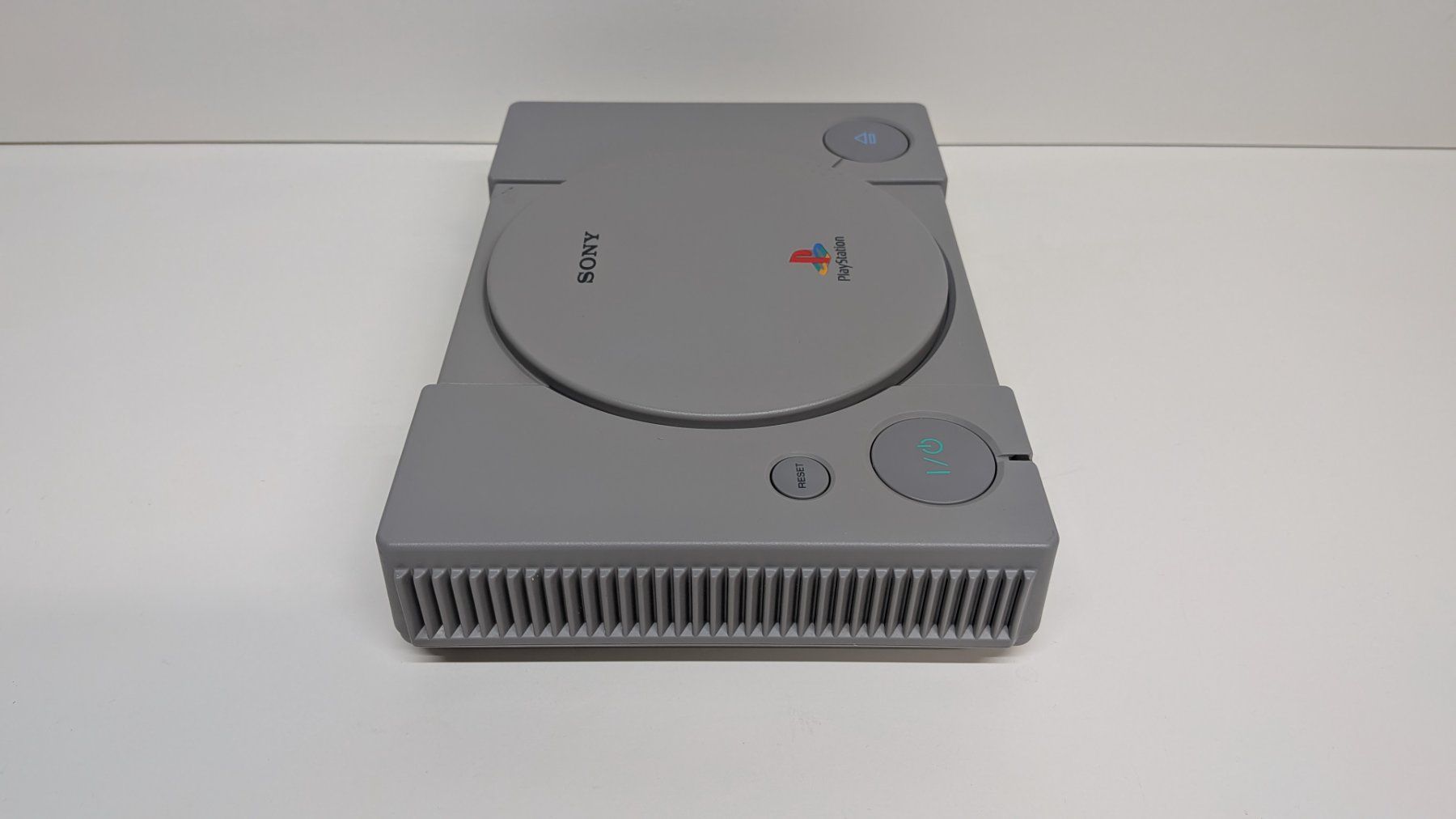 Sony Consoles: Sony PlayStation 1 mit 2 Controller – D'occasion à Menziken par mame18 6