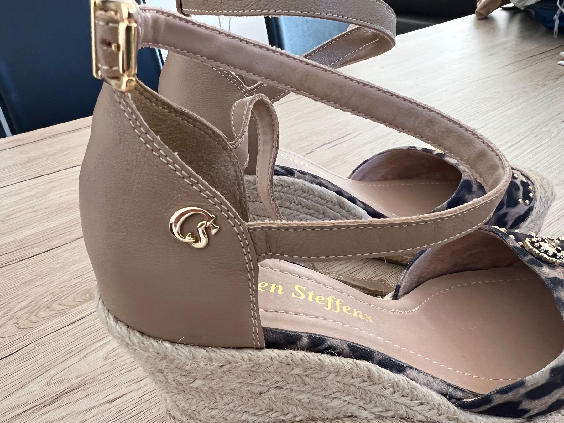 Scarpe da donna: Sandales Carmen Steffens – Usato da La Chaux-de-Fonds venduto da GabrielaKlein 3