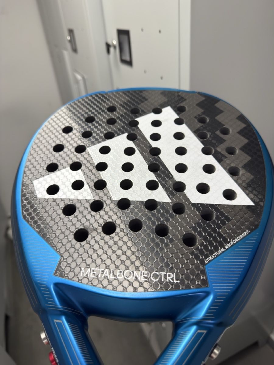 Adidas Schläger: Racchetta Padel Adidas Metalbone CTRL blu – Gebraucht aus Kloten von mar_6jqh 4