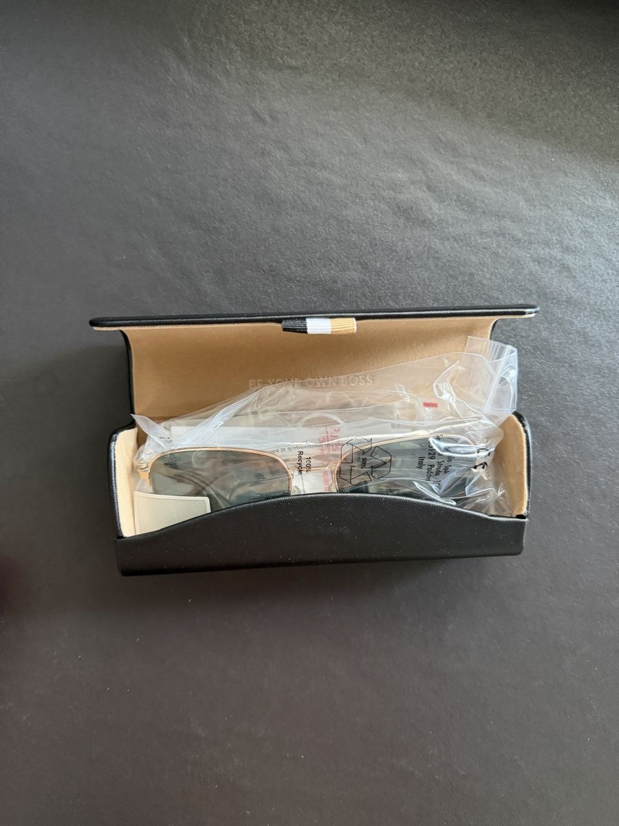Occhiali & Lenti: Lunettes de soleil BOSS Neuf – Nuovo e nell'imballaggio originale da La chaux-de-fonds venduto da dsi_fxd8 6