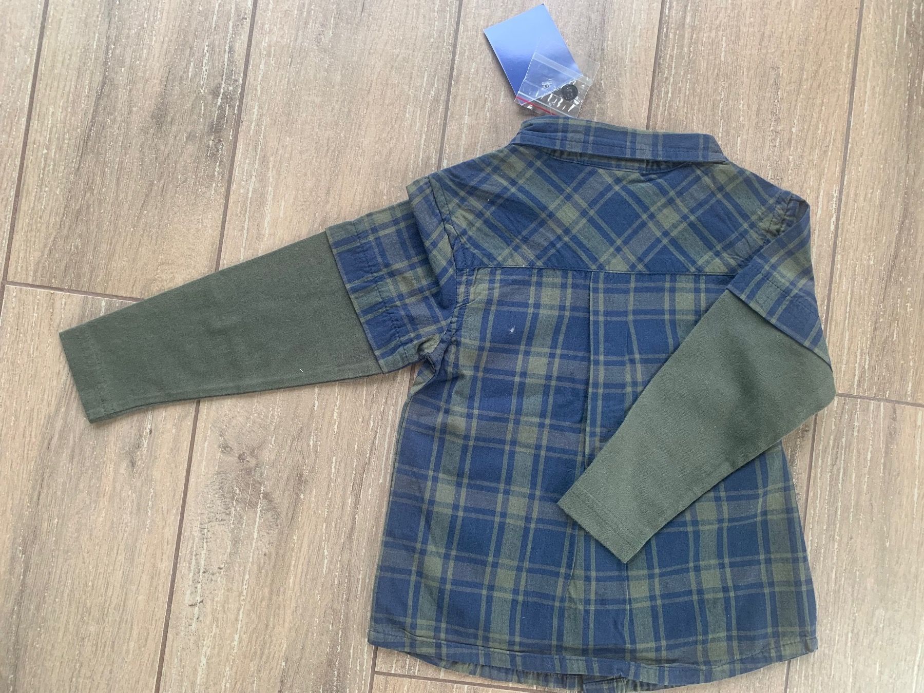 Camicie, Top & T-shirt: 92_Campus_NEU – Nuovo e nell'imballaggio originale da Versegeres venduto da kista 1