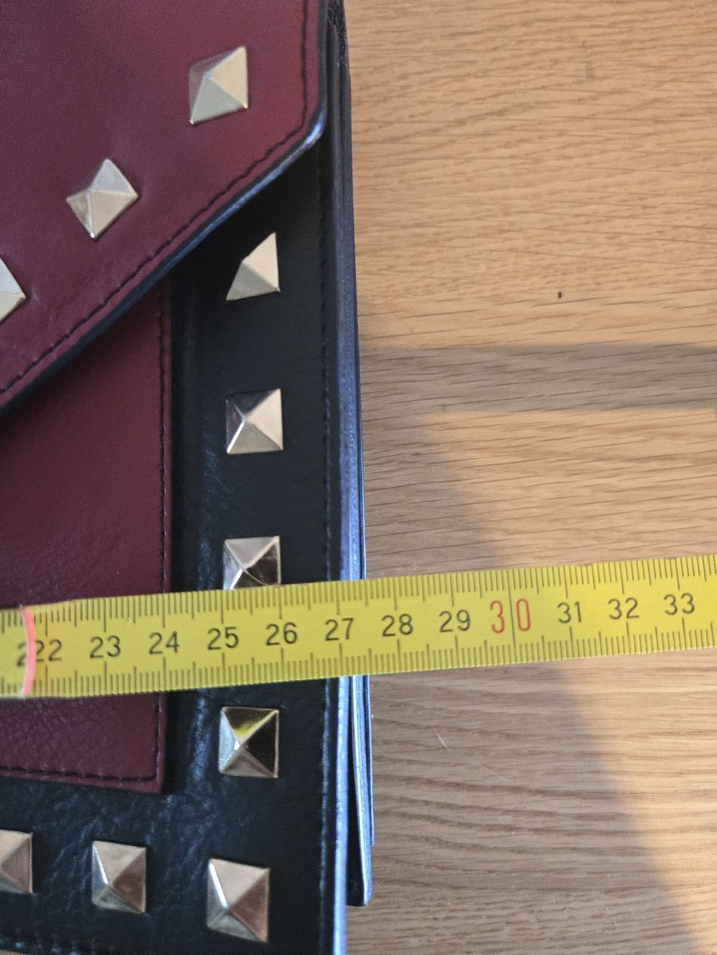 Taschen für Damen: Rote Umhängetasche mit Nieten - Echtleder – Gebraucht aus Dübendorf von Timulka 7