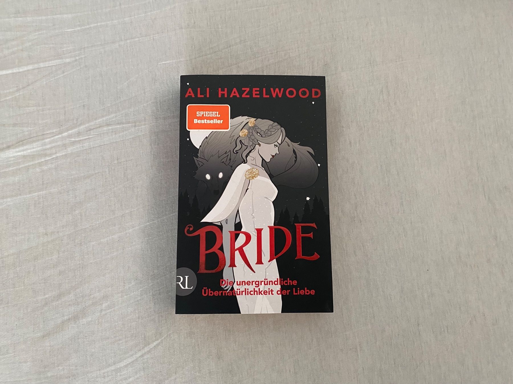 Bücher: Ali Hazelwood - Problematic Summer Romance + Bride – Gebraucht aus Zürich von nat_pt2d 2