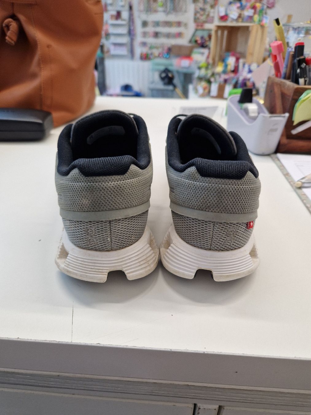 On Herrenschuhe: ON Sneaker Grösse: 38 – Gebraucht aus Wallisellen von misnenes 5