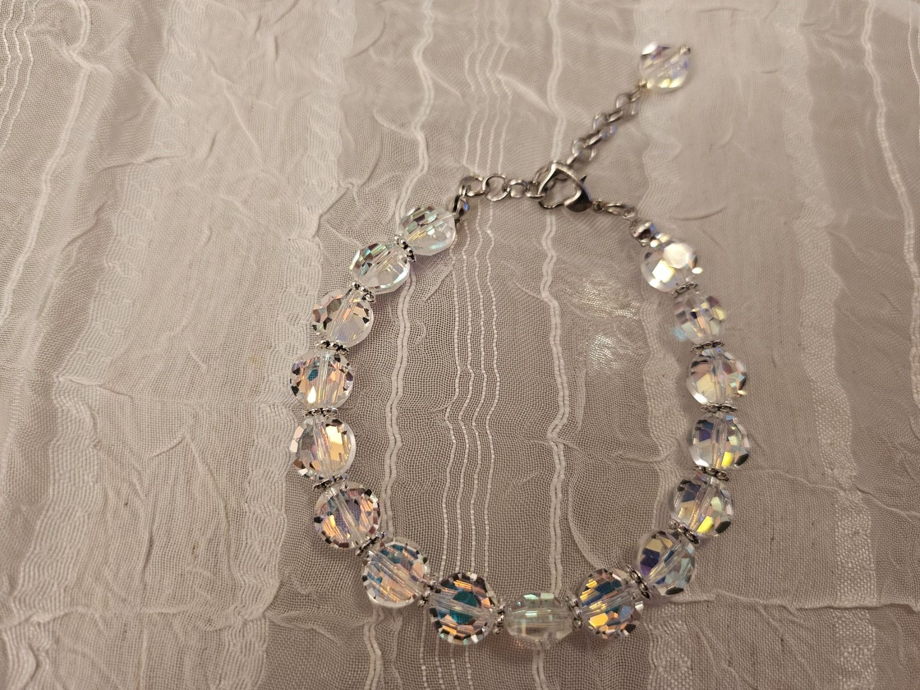 Armbänder & -reifen: Handgemachte armkette aus swarovski perlen – Neu und originalverpackt aus Dietikon von Eleda