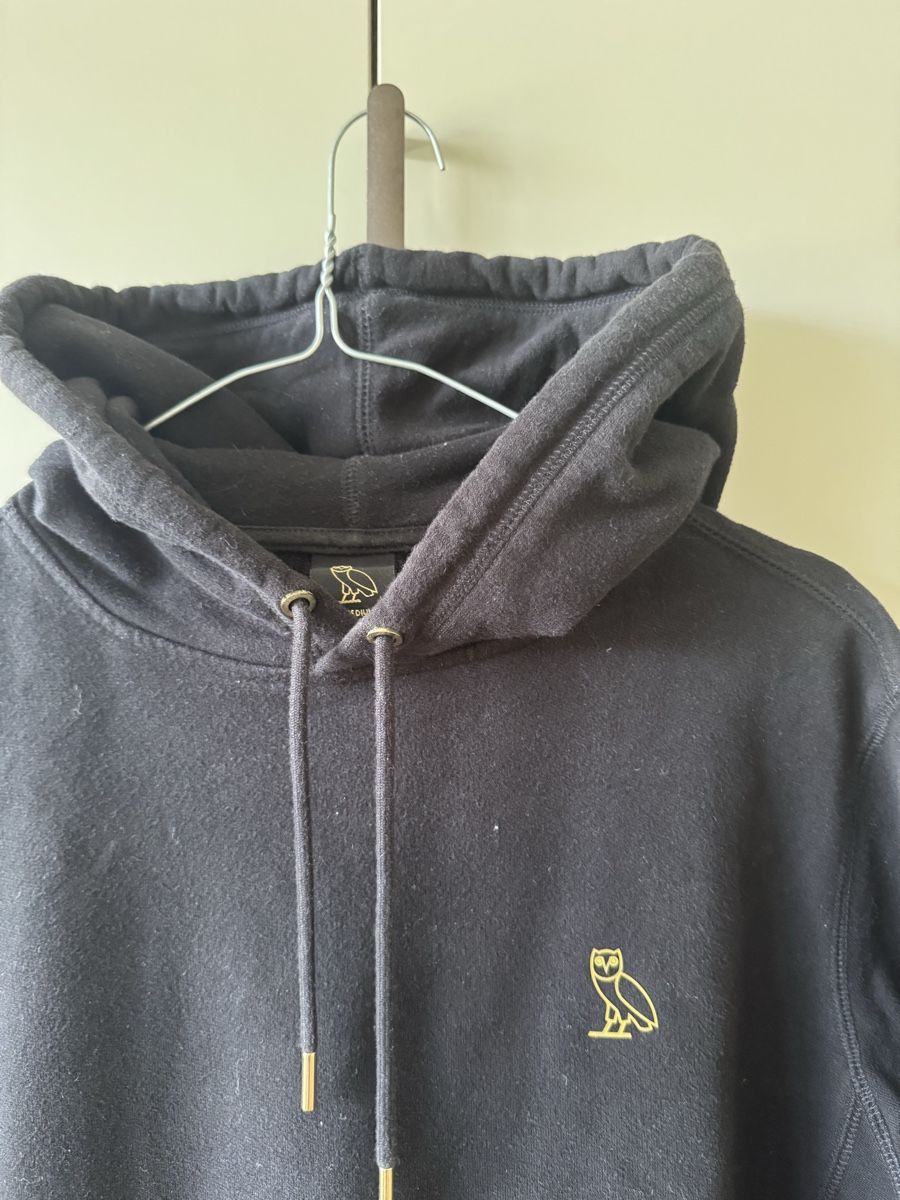October's Very Own Pullover & Sweatshirts: Sweat OVO – Gebraucht aus Châtel-St-Denis von Lou_Hock 1