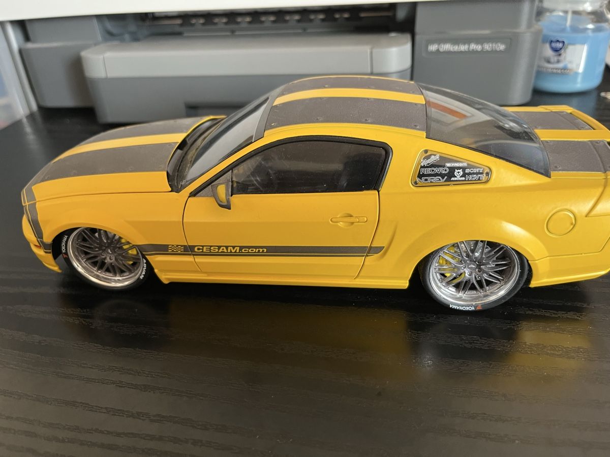 Norev Modellini d'auto: Ford Mustang CESAM. 1:18 Norev – Usato da Rümlang venduto da Papamoll4 4