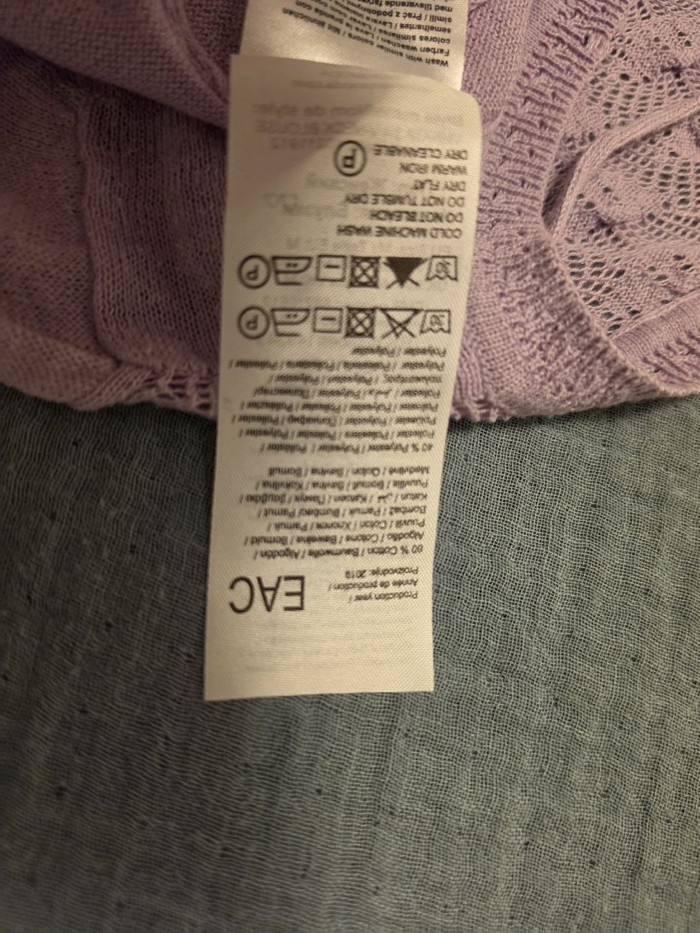 Maglioni & Felpe: Pullover V-Ausschnitt Strick 3/4 Arm Grösse M neuwertig – Usato da Bern venduto da kleidi 7