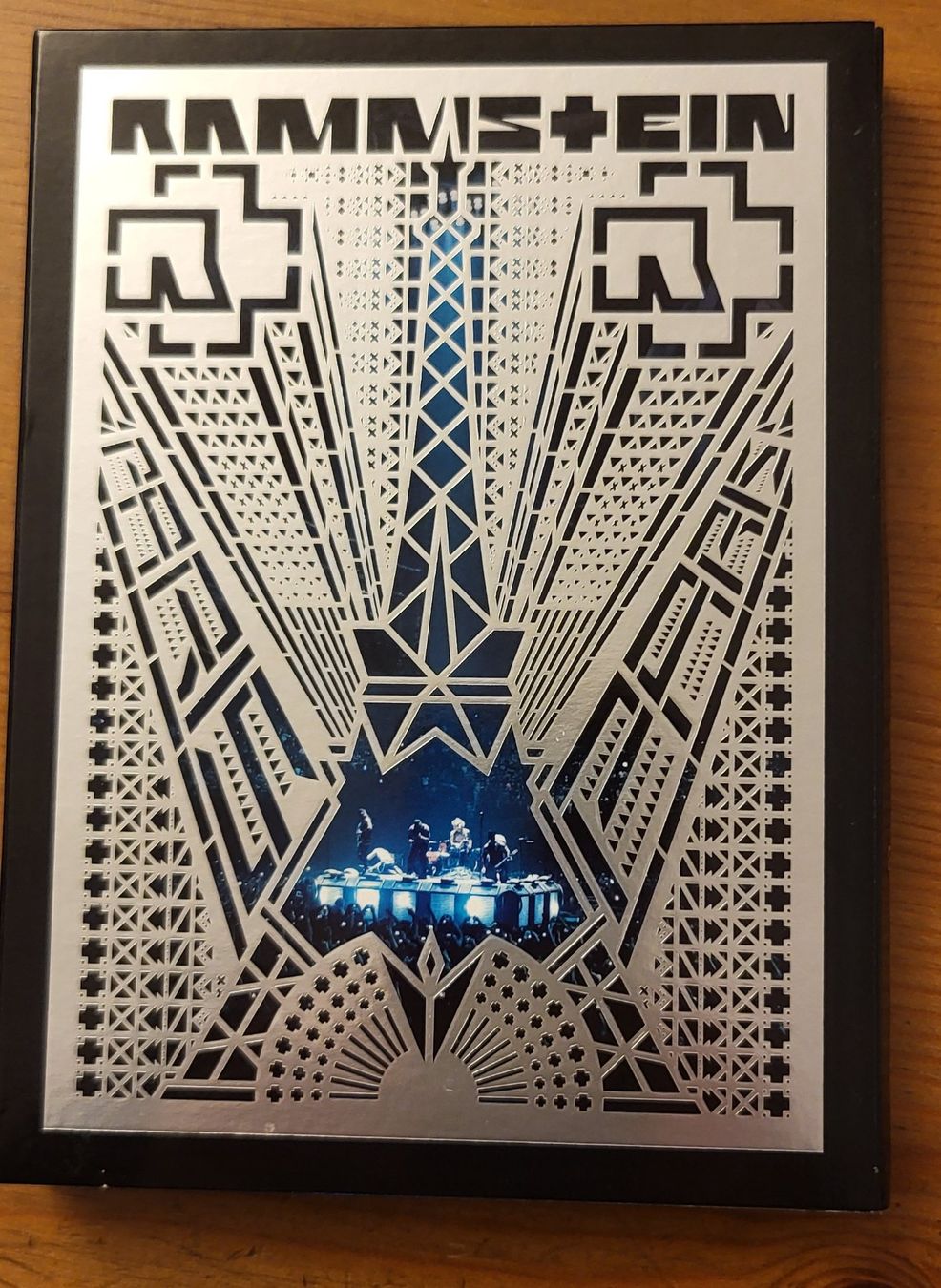 Alle DVDs: Rammstein - Paris (2CD + Blu-Ray Special Edition) – Gebraucht aus Arlesheim von Olikeller