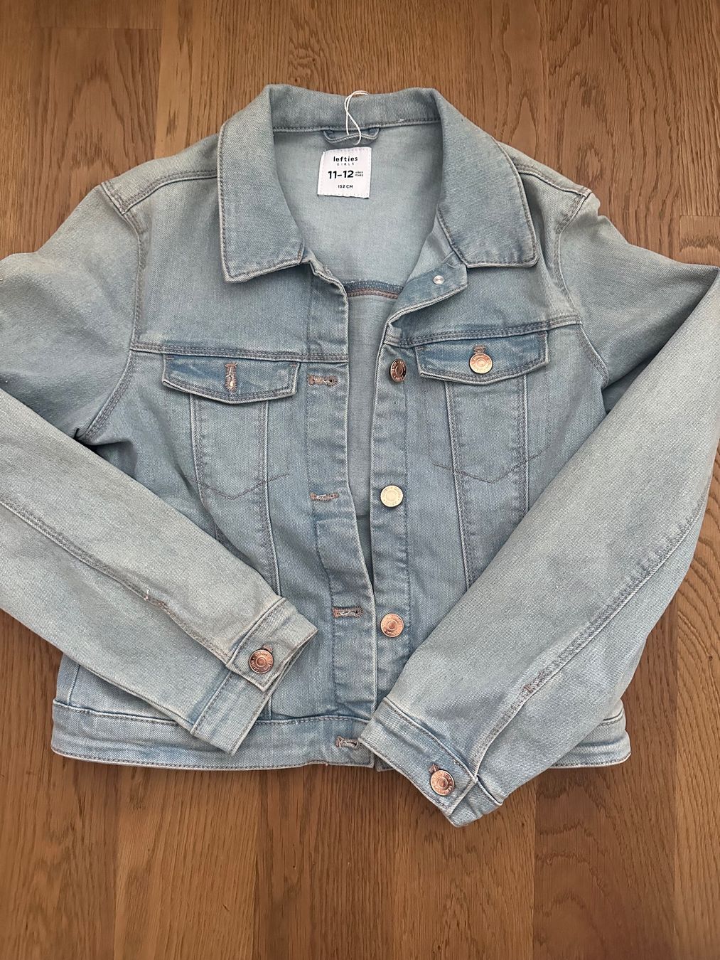 Giacche & Cappotti: Girl denim jacket – Usato da Binningen venduto da mar_nz5s