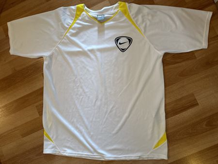 Nike T-Shirt Gr. XL weiss gelb