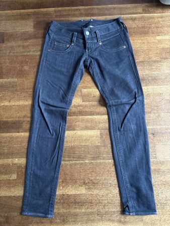 Herrlicher Jeans dunkelblau Gr. 27/32 Neupreis 129.-
