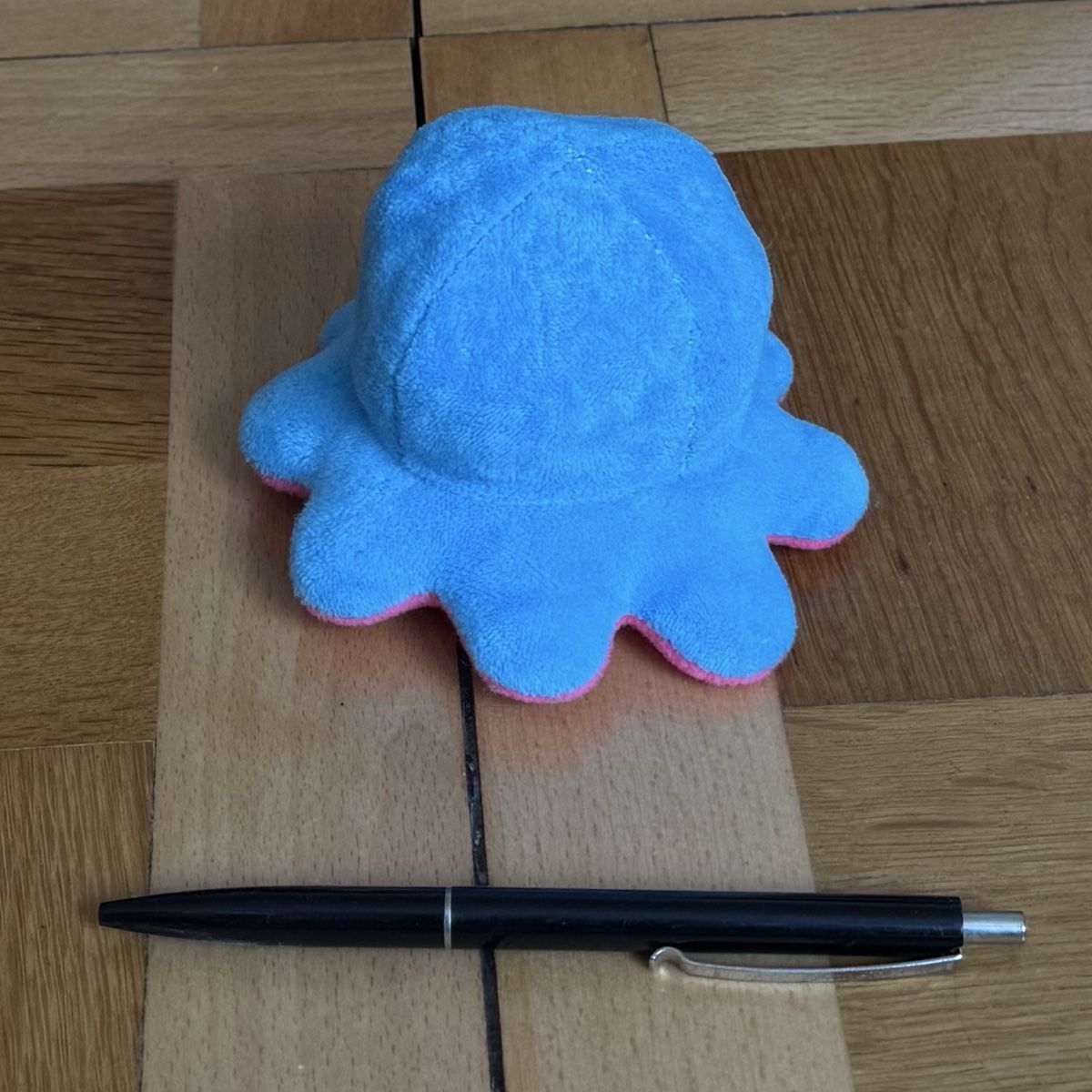 Giocattoli: Reversible Octopus Plush Toy Blue Pink Small – Usato da solothurn venduto da mil_ja.t 3