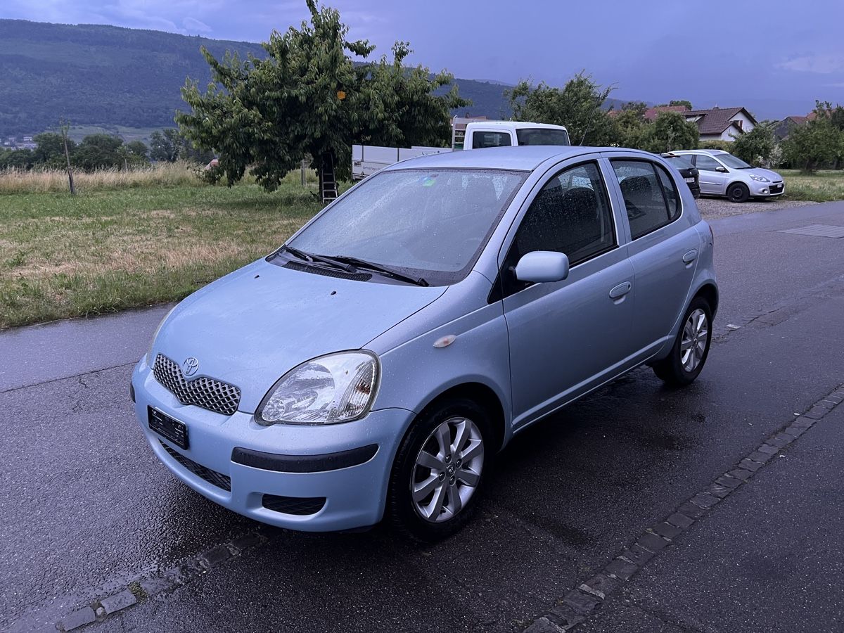 Toyota Automobili: Toyota Yaris 1.3 2005 – Usato da Hagneck venduto da Stejobe