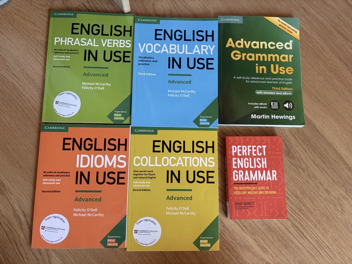 Libri: Cambridge Englisch Lernbücher Set Advanced gebraucht – Usato da Mels venduto da SarahMeier1999